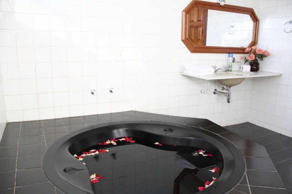 Jalim Hotel 3*